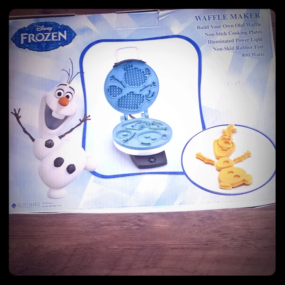 DISNEY FROZEN OLAF WAFFLE IRON